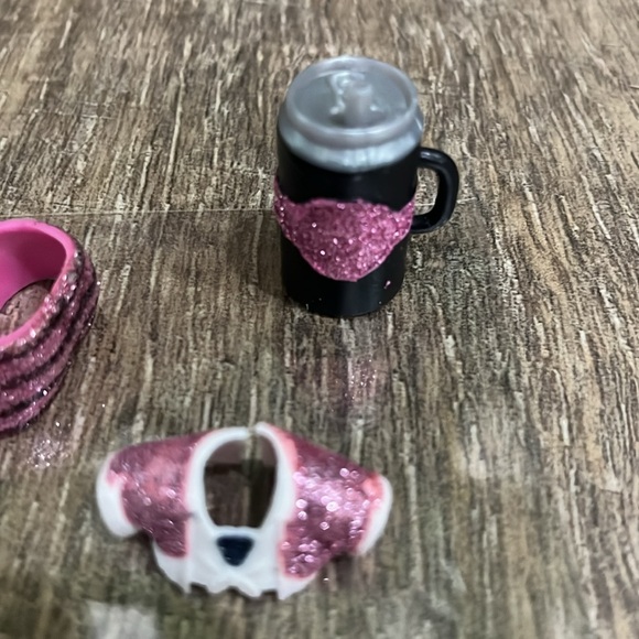 LOL Surprise PINK BABY Bling Holiday Glitter Series - accessories - Picture 3 of 6
